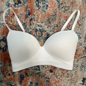 Soma Enbliss Wireless Bra 32DD
